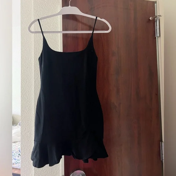 Princess Polly Black Kiribati Ruffle Mini Dress 4 - Picture 4 of 6